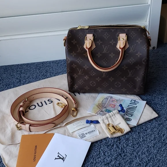 Louis Vuitton Monogram Speedy Bandouliere 25 - Picture 1 of 11